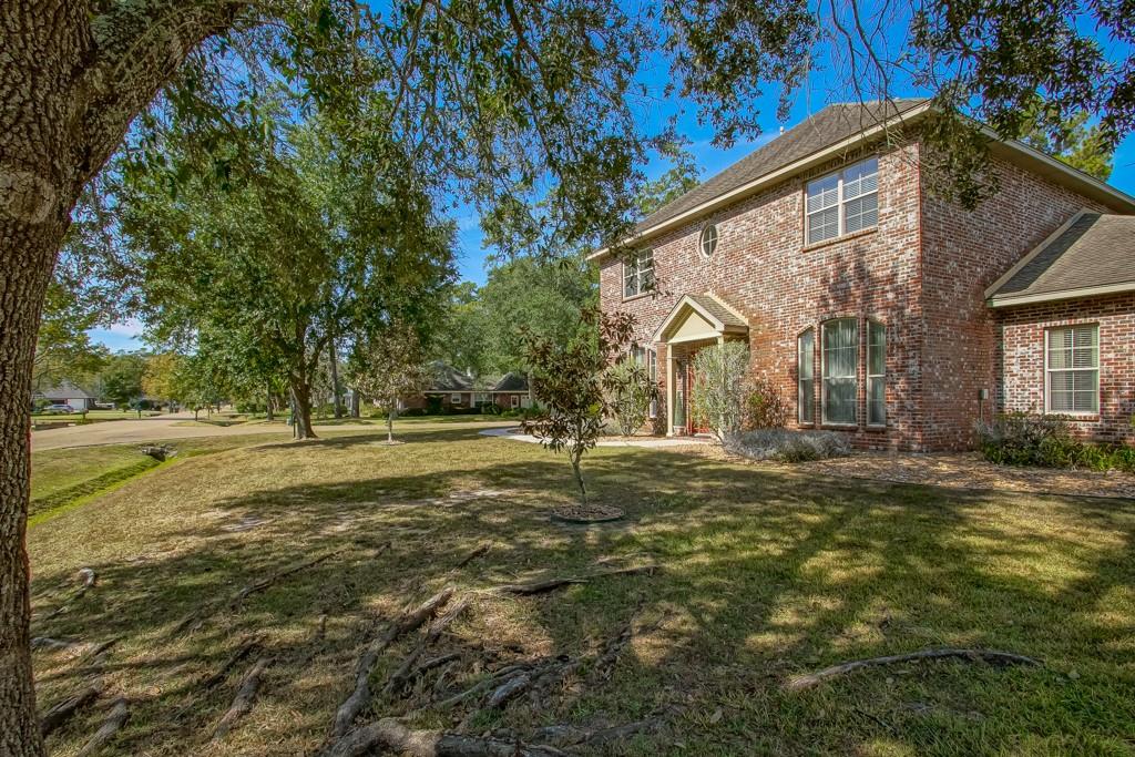 Homes for sale in Mandeville, LA | 129 Marina Boulevard, Mandeville, LA 70471 | MLS# NO2528293