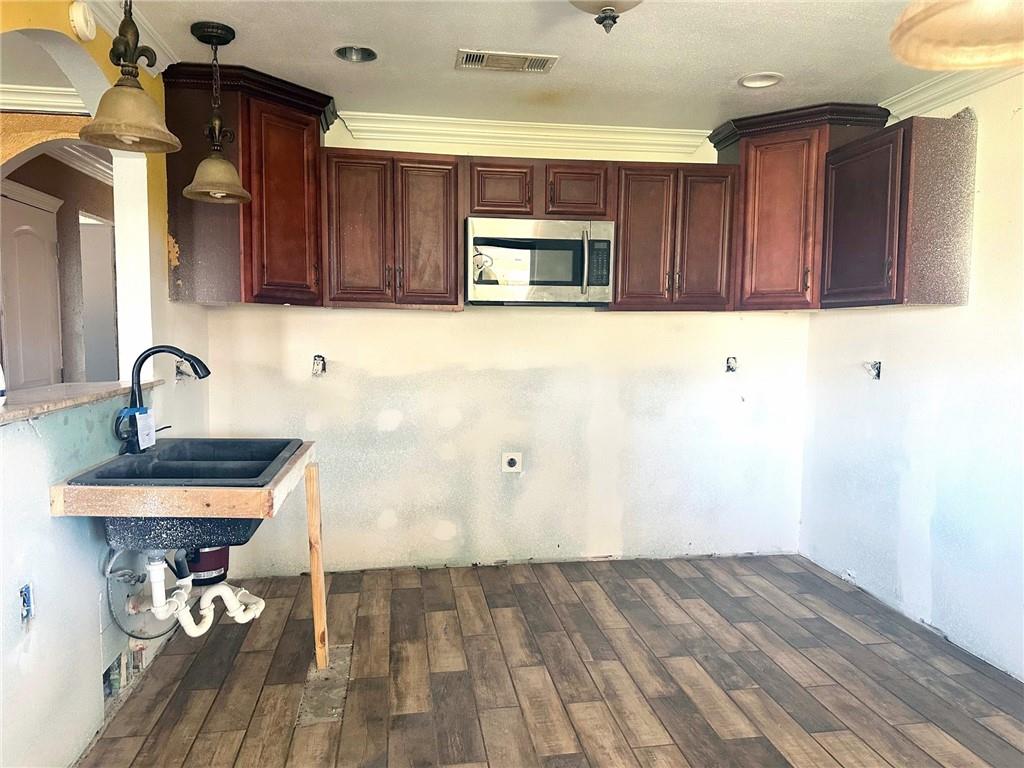 Homes for sale in Laplace, LA | 2413 Yorktowne Dr, Laplace, LA 70068 | MLS# NO2528553