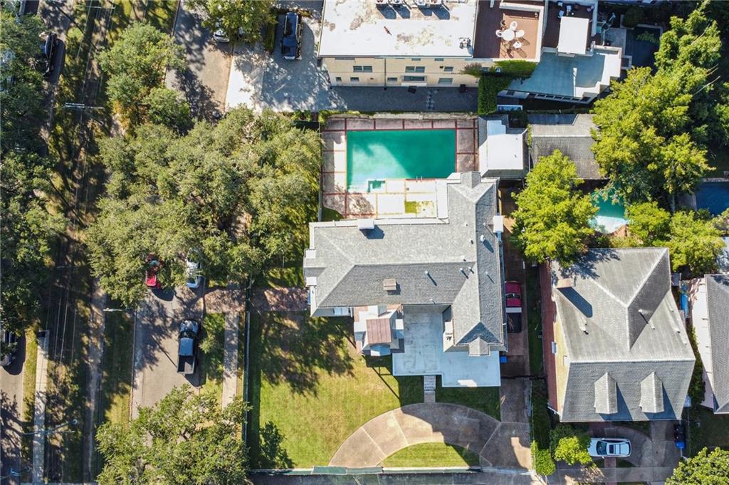 Homes for sale in New Orleans, LA | 4801 St Charles Avenue, New Orleans, LA 70115 | MLS# NO2528601