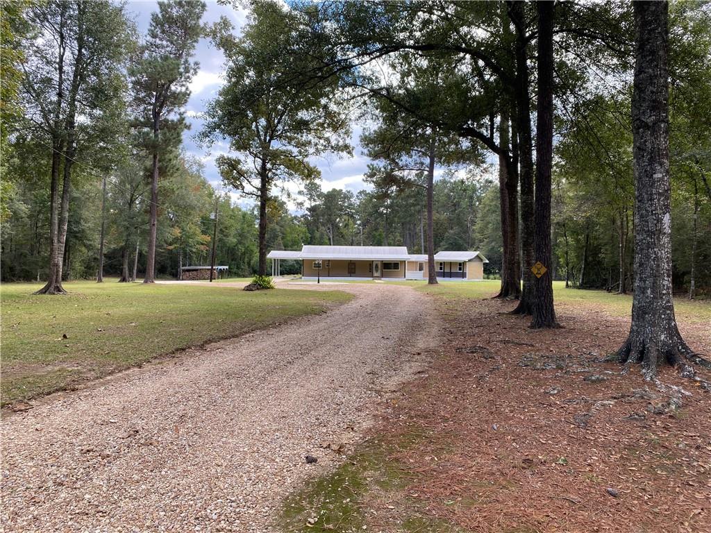 Homes for sale in Kentwood, LA | 20624 E Lewiston Road, Kentwood, LA 70444 | MLS# NO2528714