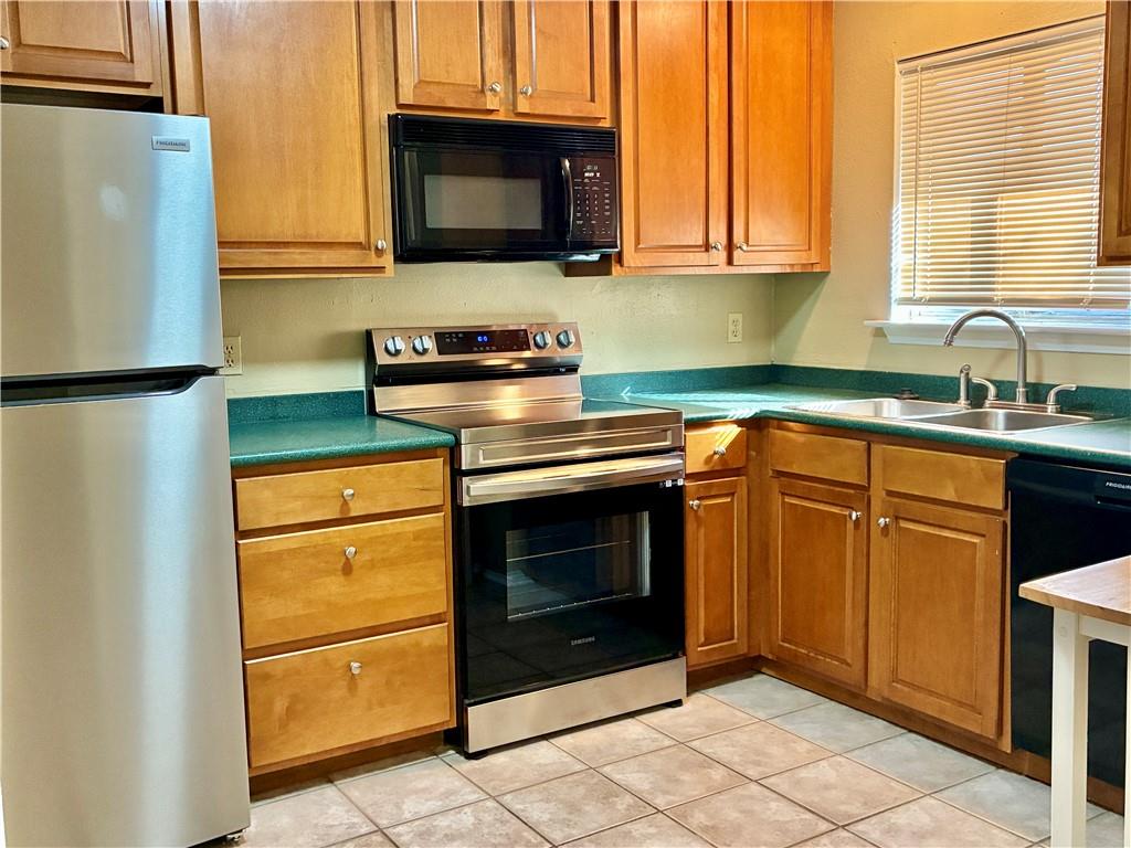 Homes for sale in Kenner, LA | 152 Avant Garde Circle #152, Kenner, LA 70065 | MLS# NO2528263