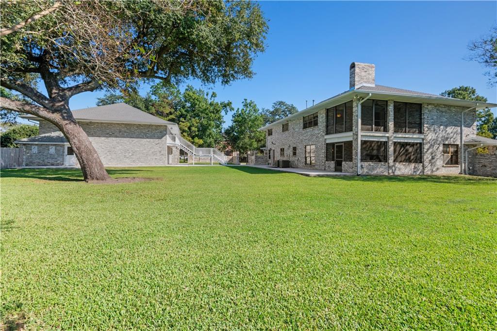 Homes for sale in Belle Chasse, LA | 106 Cambridge Dr, Belle Chasse, LA 70037 | MLS# NO2528395