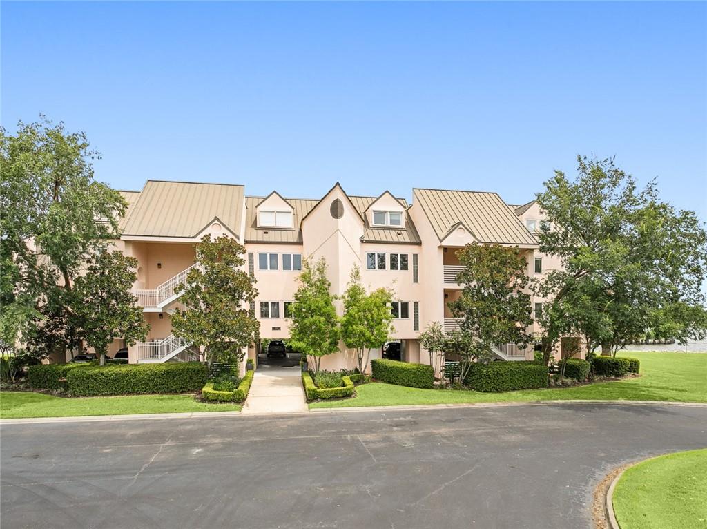 Homes for sale in Mandeville, LA | 303 Mariners Island Boulevard #303, Mandeville, LA 70448 | MLS# NO2528985