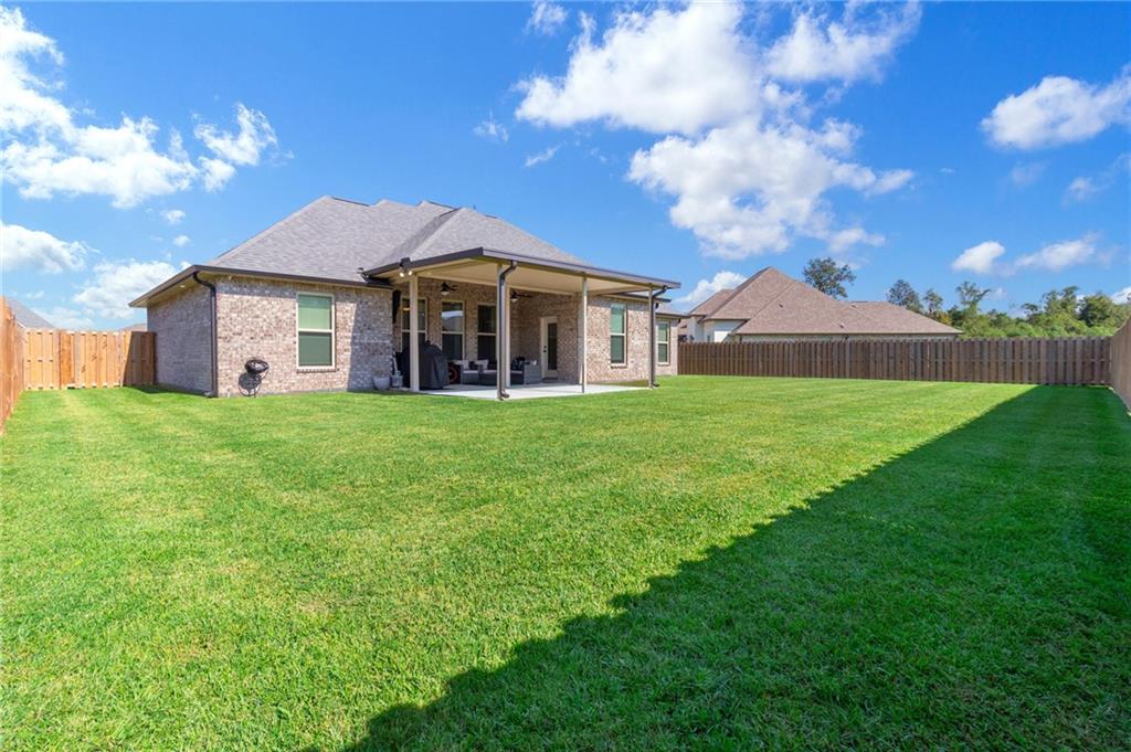 Homes for sale in Belle Chasse, LA | 124 Cypress Park Lane, Belle Chasse, LA 70037 | MLS# NO2529050