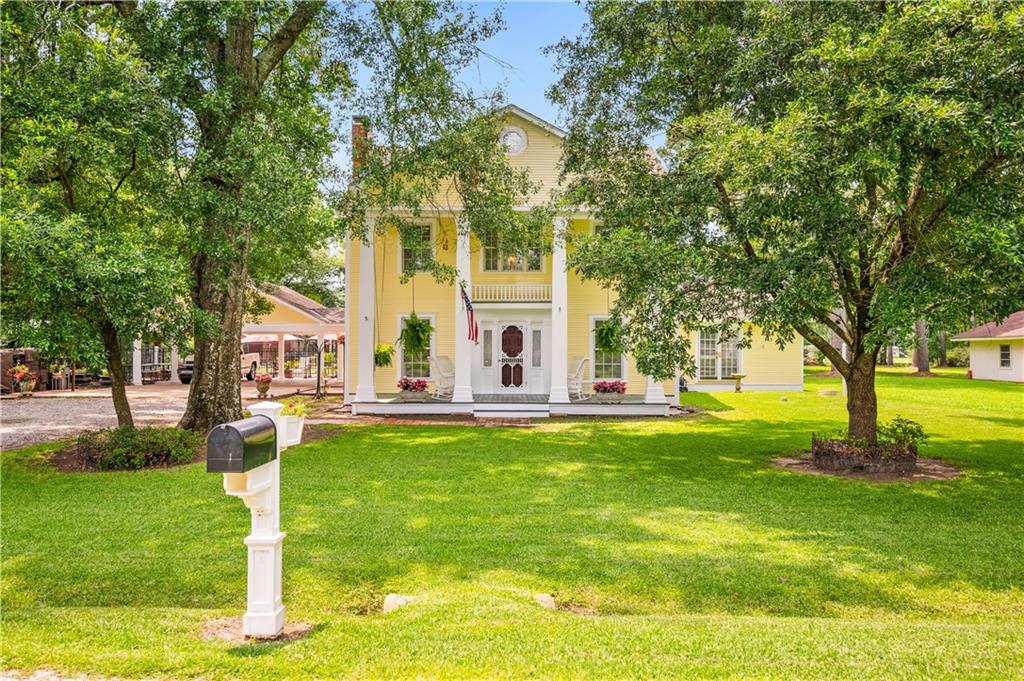 Homes for sale in Ball, LA | 4513 Woodlawn Dr, Ball, LA 71405 | MLS# CN2529089