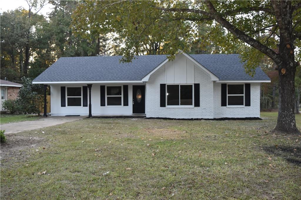 Homes for sale in Pineville, LA | 1000 Allison Dr, Pineville, LA 71360 | MLS# CN2529361