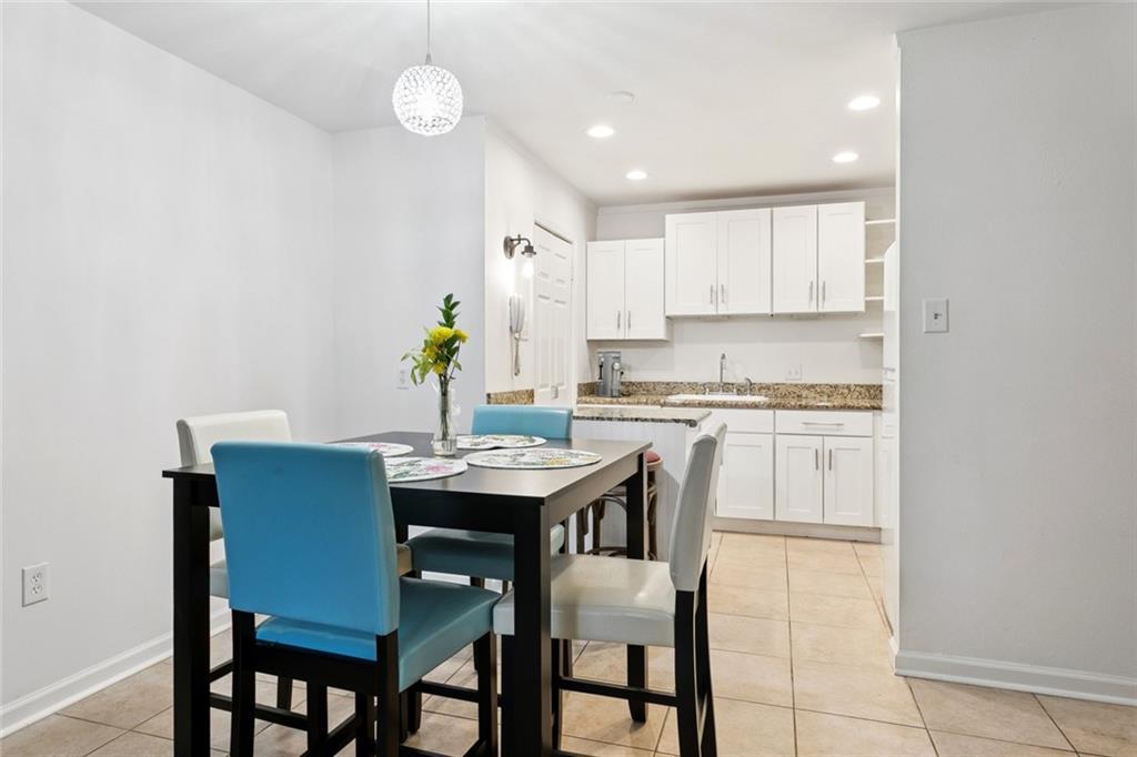 Homes for sale in Metairie, LA | 812 Martin Behrman Avenue #G, Metairie, LA 70005 | MLS# NO2530108