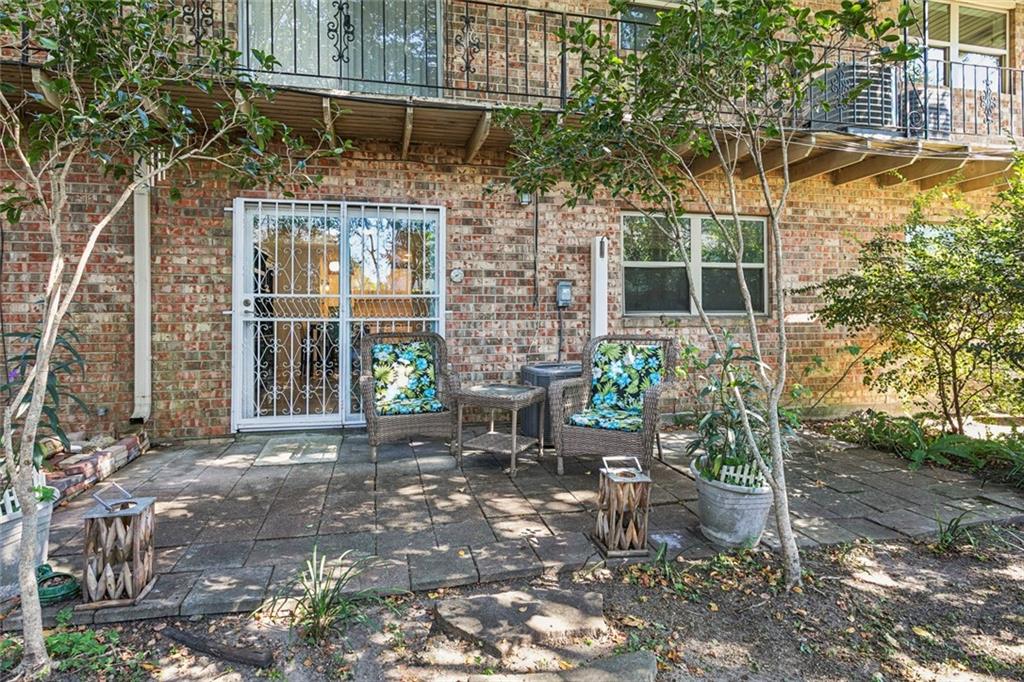 Homes for sale in Metairie, LA | 812 Martin Behrman Avenue #G, Metairie, LA 70005 | MLS# NO2530108
