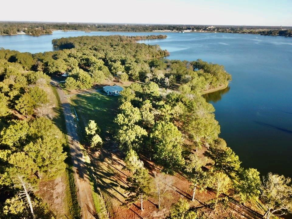 Homes for sale in Natchitoches, LA | 400 Peninsula Dr, Natchitoches, LA 71457 | MLS# CN2530183