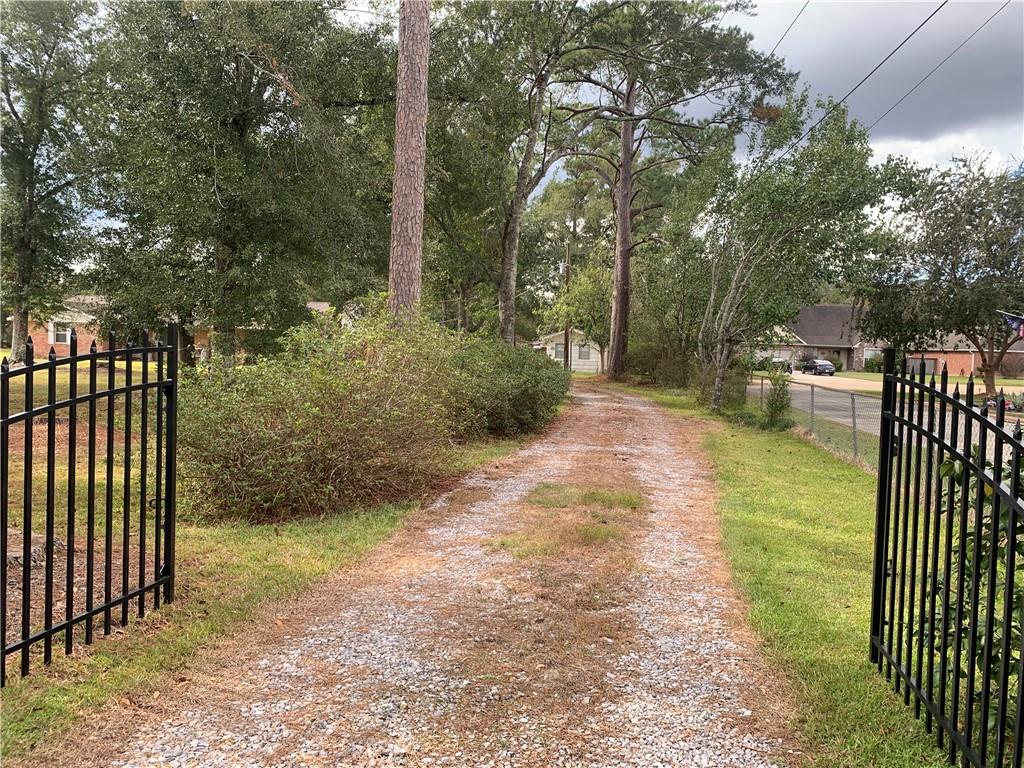 Homes for sale in Ponchatoula, LA | 41267 Yokum Road, Ponchatoula, LA 70454 | MLS# NO2530269
