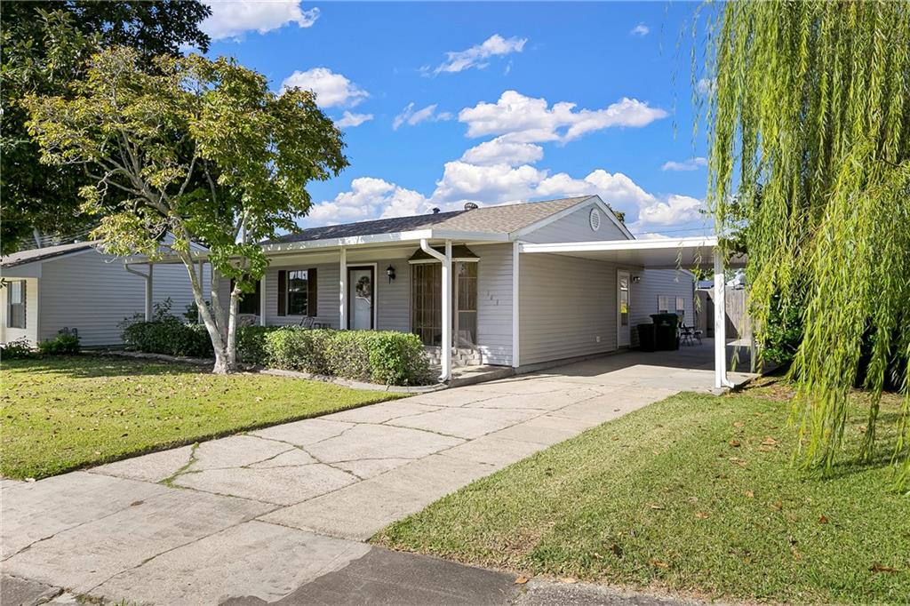 Homes for sale in Avondale, LA | 164 Yvonne Dr, Avondale, LA 70094 | MLS# NO2528804