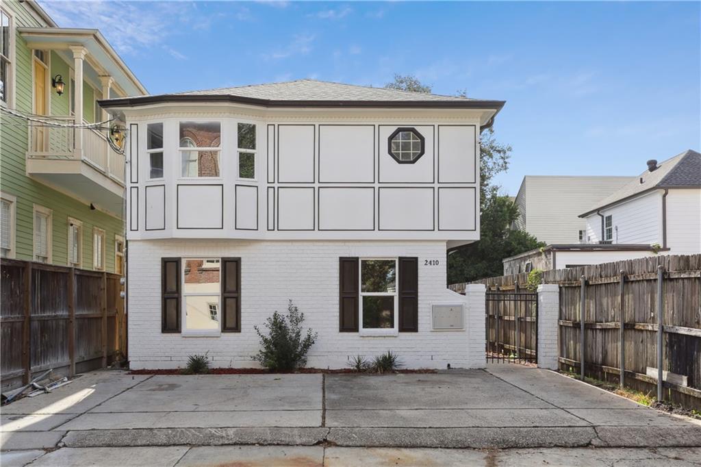 Homes for sale in New Orleans, LA | 2410 Baronne Street #B, New Orleans, LA 70113 | MLS# NO2530355