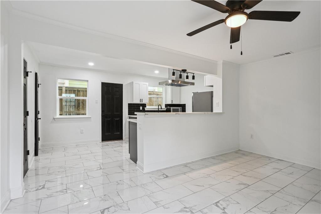 Homes for sale in New Orleans, LA | 2410 Baronne Street #B, New Orleans, LA 70113 | MLS# NO2530355