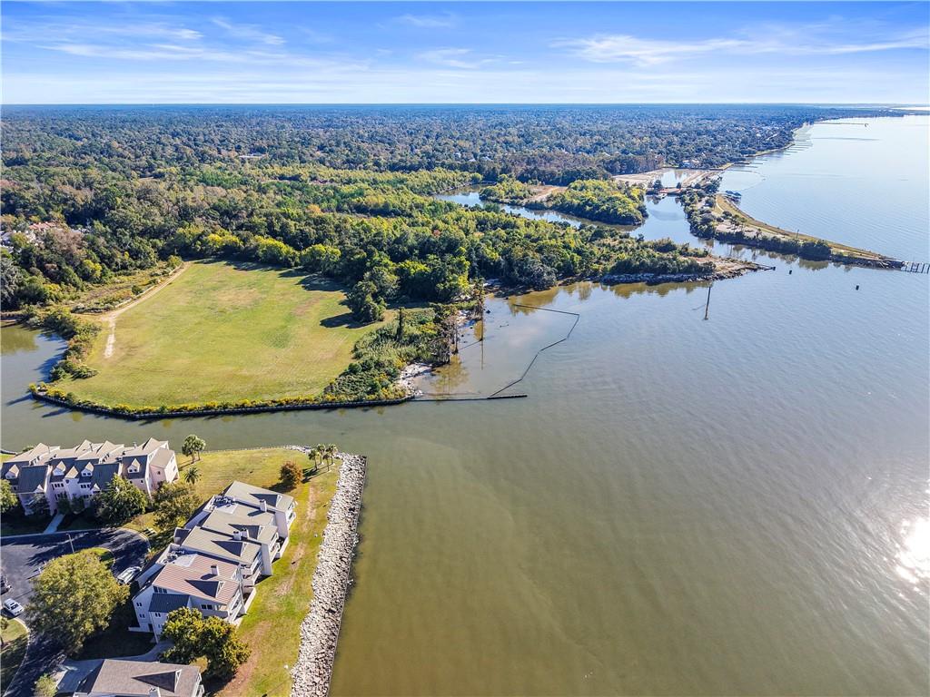 Homes for sale in Mandeville, LA | 406 Mariners Island #2F, Mandeville, LA 70448 | MLS# NO2529391