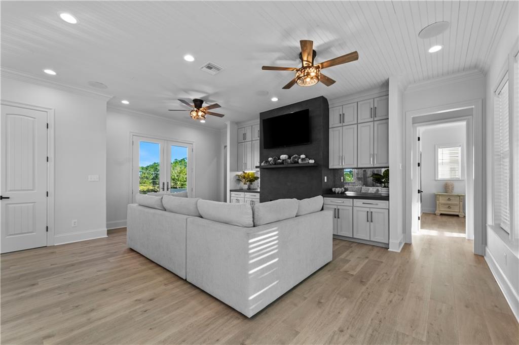 Homes for sale in Pass Christian, MS | 527 Sandy Hook Dr, Pass Christian, MS 39571 | MLS# NO2530389