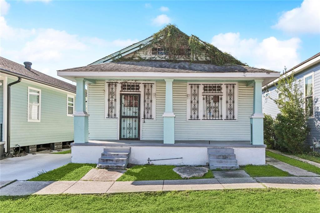 Homes for sale in New Orleans, LA | 3920 Delachaise Street, New Orleans, LA 70125 | MLS# NO2530414