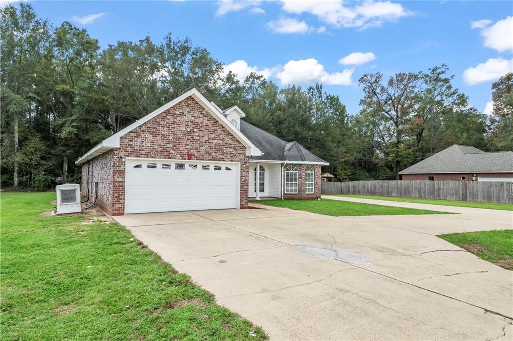 Homes for sale in Franklinton, LA | 1630 Bickham Street, Franklinton, LA 70438 | MLS# NO2529456