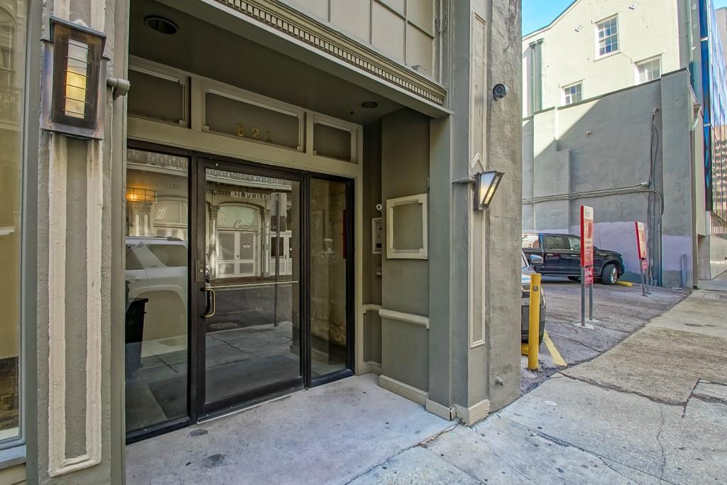 Homes for sale in New Orleans, LA | 821 Perdido Street #3C, New Orleans, LA 70112 | MLS# NO2530416