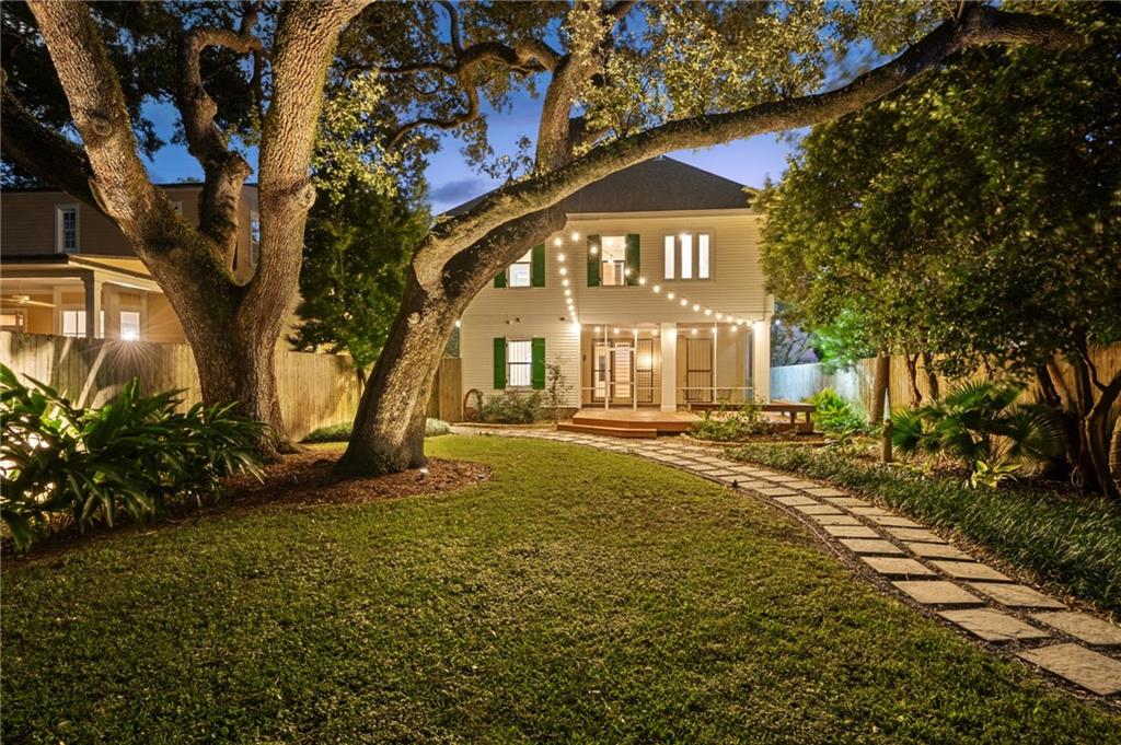 Homes for sale in New Orleans, LA | 919 Moss Street, New Orleans, LA 70119 | MLS# NO2529285