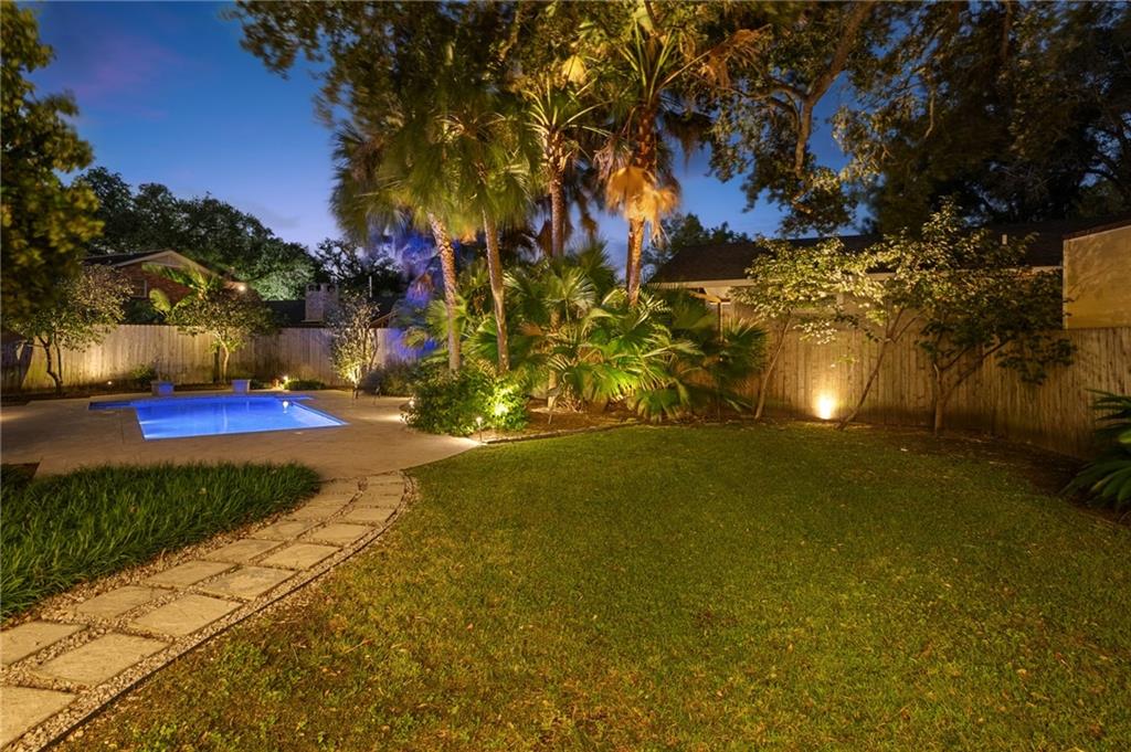 Homes for sale in New Orleans, LA | 919 Moss Street, New Orleans, LA 70119 | MLS# NO2529285