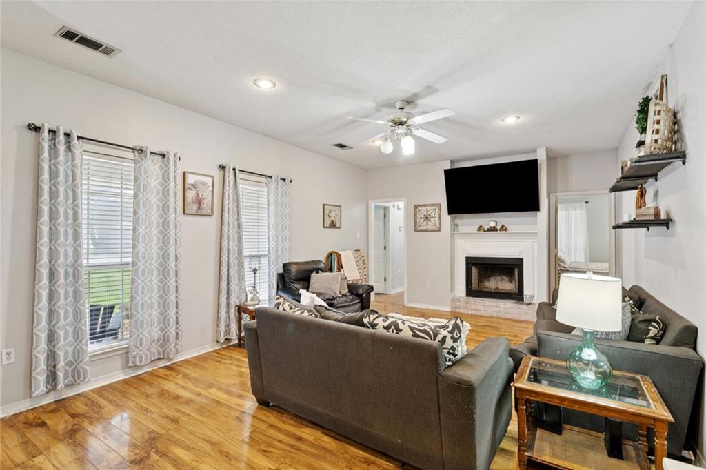 Homes for sale in Mandeville, LA | 2427 Biron Street, Mandeville, LA 70448 | MLS# NO2529344