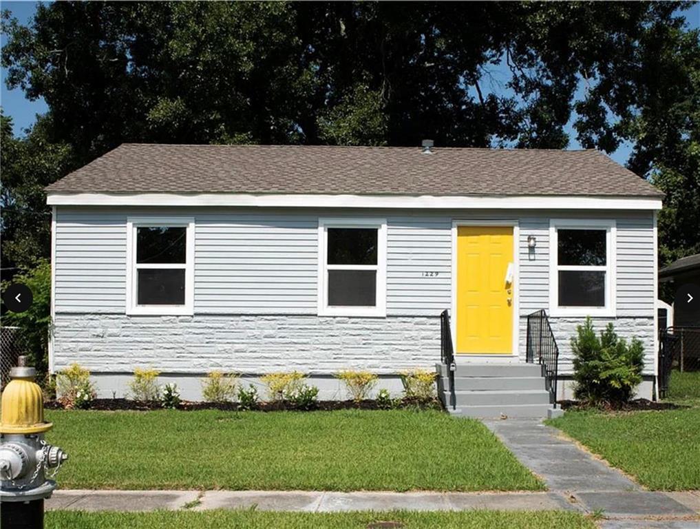 Homes for sale in New Orleans, LA | 1229 Southlawn Boulevard, New Orleans, LA 70114 | MLS# NO2530729