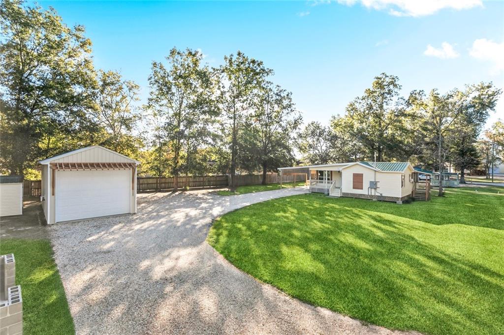 Homes for sale in Ponchatoula, LA | 20300 Sisters Road, Ponchatoula, LA 70454 | MLS# NO2530743