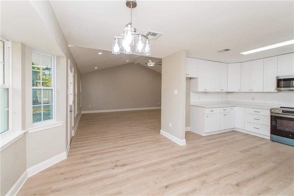 Homes for sale in Laplace, LA | 1604 Williamsburg Dr, Laplace, LA 70068 | MLS# NO2530301