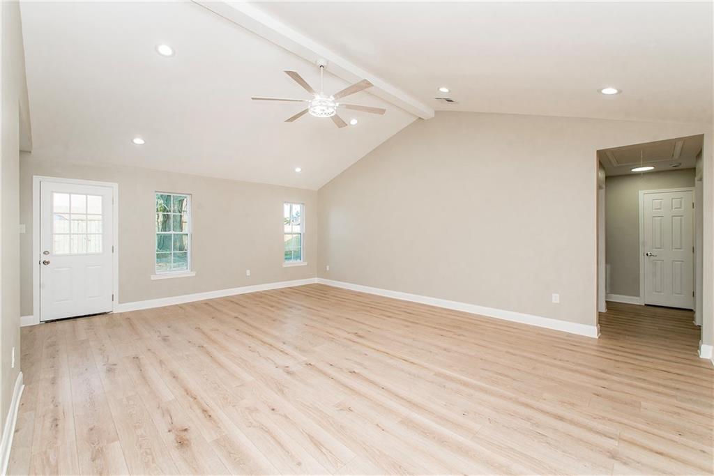 Homes for sale in Laplace, LA | 1604 Williamsburg Dr, Laplace, LA 70068 | MLS# NO2530301