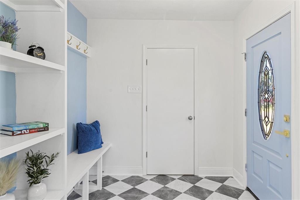 Homes for sale in Jefferson, LA | 717 E Jefferson Park, Jefferson, LA 70121 | MLS# NO2530838