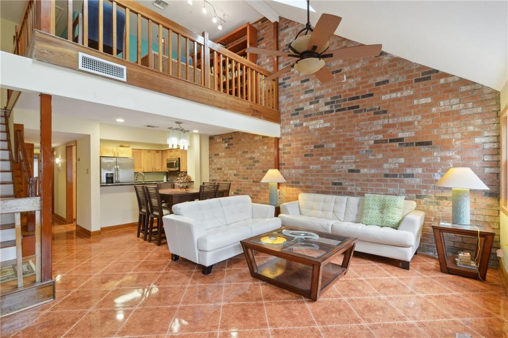 Homes for sale in New Orleans, LA | 17 Spinnaker Lane, New Orleans, LA 70124 | MLS# NO2530699