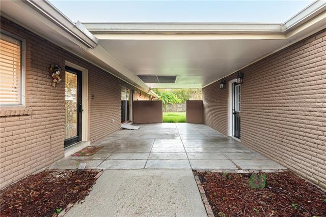 Homes for sale in Belle Chasse, LA | 307 Schlief Dr, Belle Chasse, LA 70037 | MLS# NO2530584