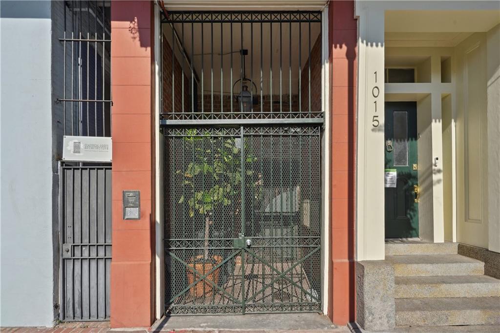 Homes for sale in New Orleans, LA | 1015 Burgundy Street #3, New Orleans, LA 70116 | MLS# NO2528991