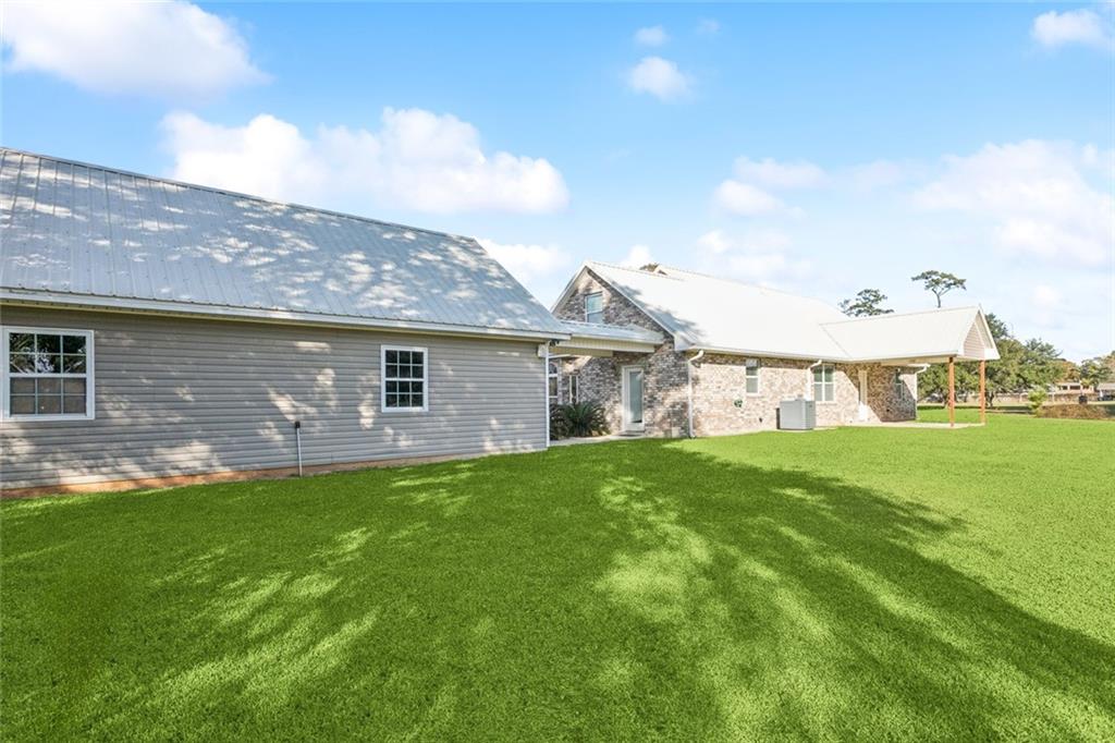 Homes for sale in Ponchatoula, LA | 20444 E Hwy 22 Hwy, Ponchatoula, LA 70454 | MLS# NO2530691