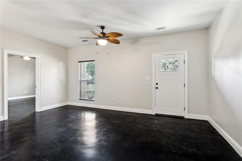 Homes for sale in Bogalusa, LA | 819 Pine Street, Bogalusa, LA 70427 | MLS# NO2530737