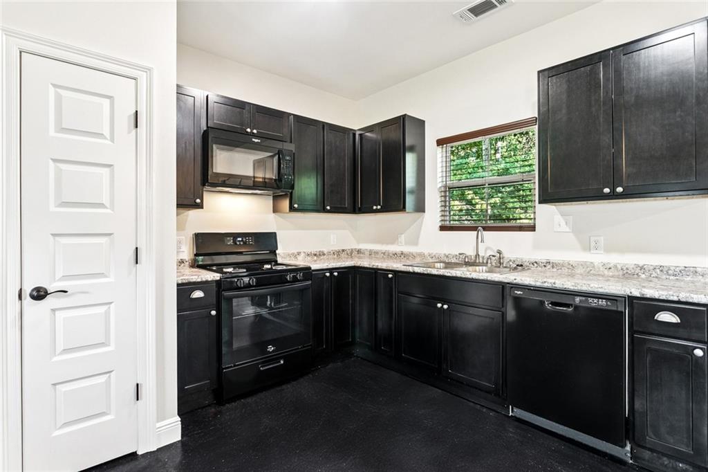 Homes for sale in Bogalusa, LA | 819 Pine Street, Bogalusa, LA 70427 | MLS# NO2530737