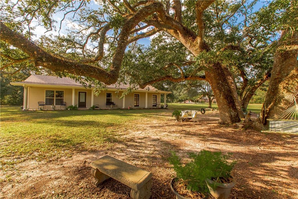 Homes for sale in Springfield, LA | 30997 La-22 Hwy, Springfield, LA 70462 | MLS# NO2530726