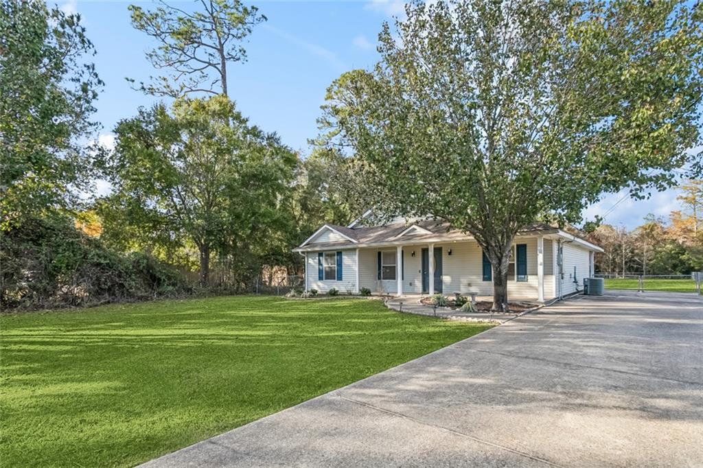 Homes for sale in Pearl River, LA | 66387 Chris Kennedy Road, Pearl River, LA 70452 | MLS# NO2530794