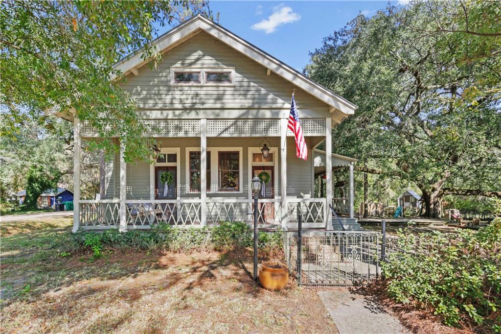 Homes for sale in Abita Springs, LA | 22179 Main Street, Abita Springs, LA 70420 | MLS# NO2531277
