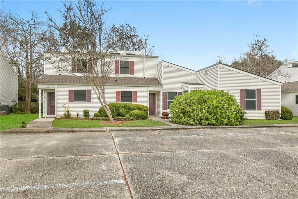Homes for sale in Slidell, LA | 242 Putters Lane #242, Slidell, LA 70460 | MLS# NO2531354