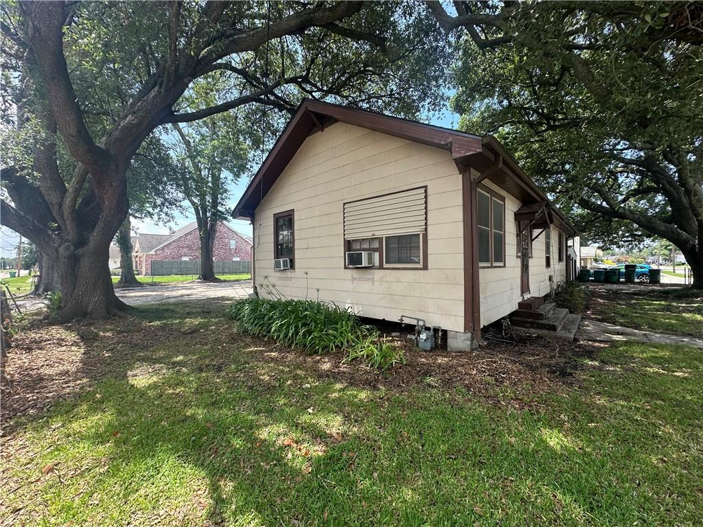 Homes for sale in Metairie, LA | 700 Orion Avenue, Metairie, LA 70005 | MLS# NO2531463
