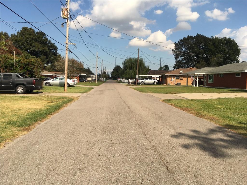 Homes for sale in Westwego, LA | 1330 West Dr, Westwego, LA 70094 | MLS# NO2530348