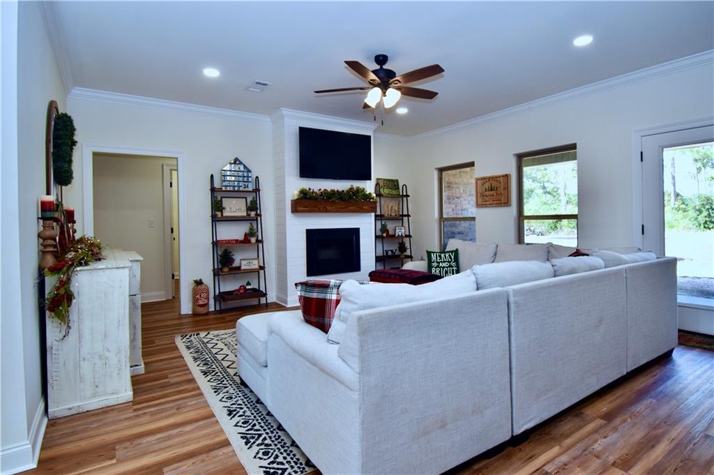 Homes for sale in Dry Prong, LA | 507 Sophie Lane, Dry Prong, LA 71423 | MLS# CN2531237