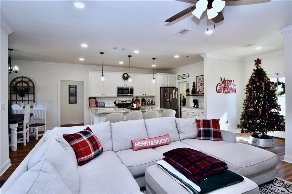 Homes for sale in Dry Prong, LA | 507 Sophie Lane, Dry Prong, LA 71423 | MLS# CN2531237