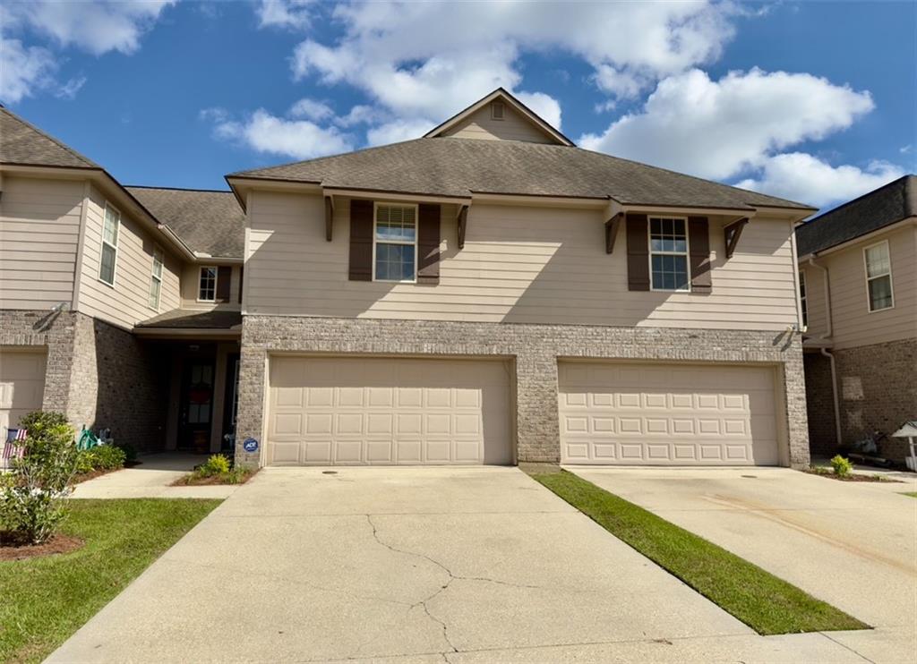 Homes for sale in Prairieville, LA | 18186 Pinehurst Dr, Prairieville, LA 70769 | MLS# NO2531617