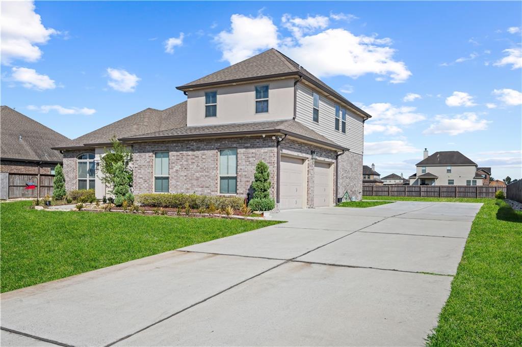 Homes for sale in Waggaman, LA | 9517 Sugar Maple Lane, Waggaman, LA 70094 | MLS# NO2531618