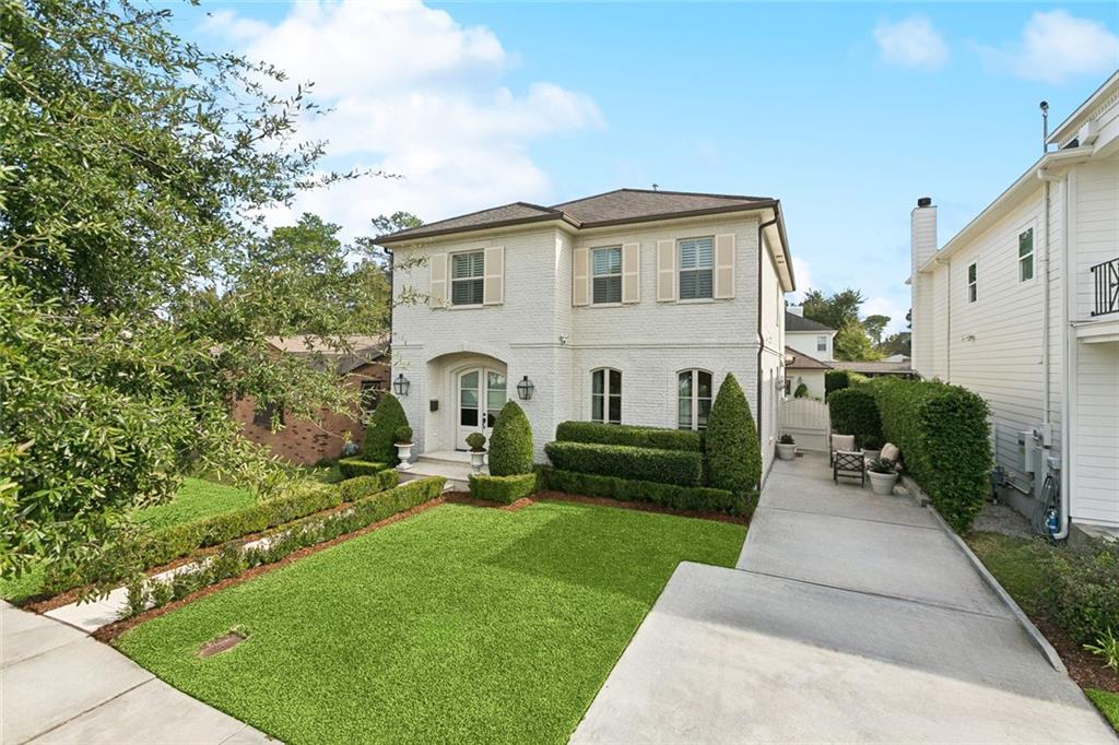 Homes for sale in Metairie, LA | 241 Ridgeway Dr, Metairie, LA 70001 | MLS# NO2531874