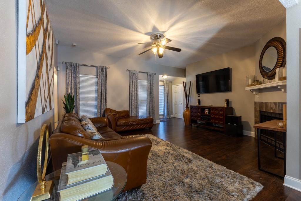 Homes for sale in Gretna, LA | 1401 Drake Lane, Gretna, LA 70056 | MLS# NO2532064