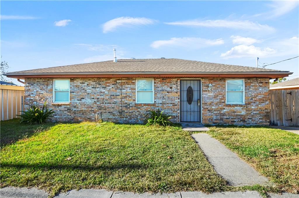 Homes for sale in Violet, LA | 2804 Guerra Dr, Violet, LA 70092 | MLS# NO2532143