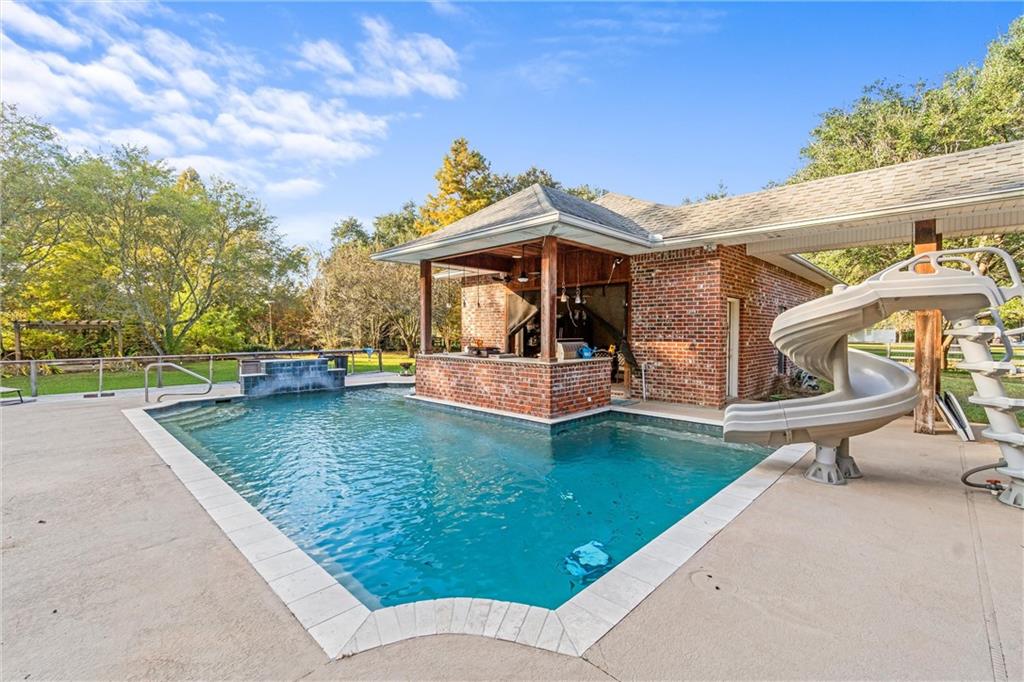 Homes for sale in Baton Rouge, LA | 10462 Lovett Road, Baton Rouge, LA 70818 | MLS# NO2532460